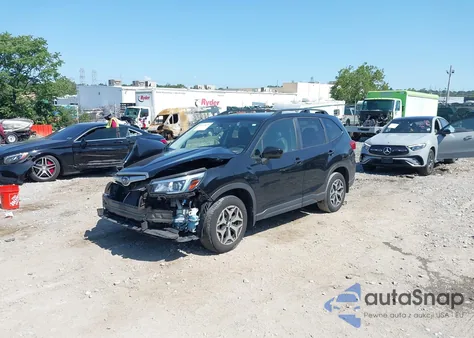 2019 Subaru Forester Premium z USA, uszkodzony, nr VIN JF2SKAGC2KH415674
